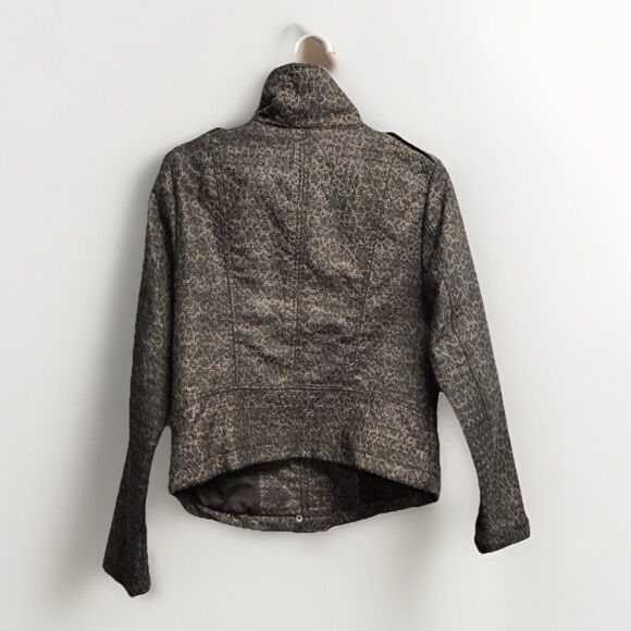 Free People We the Free Black Textured Red Pop of Color Moto Jacket Size 10 - Picture 6 of 12